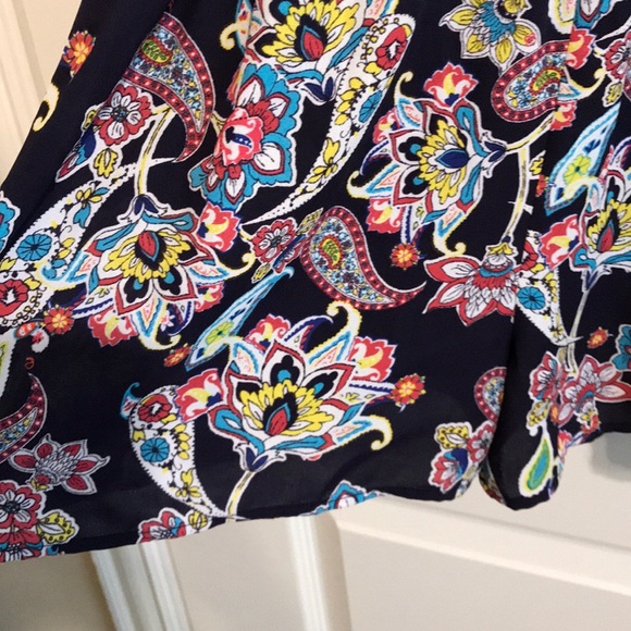 NWT BCX Pretty Floral Paisley Dk Navy Romper S - Picture 4 of 5